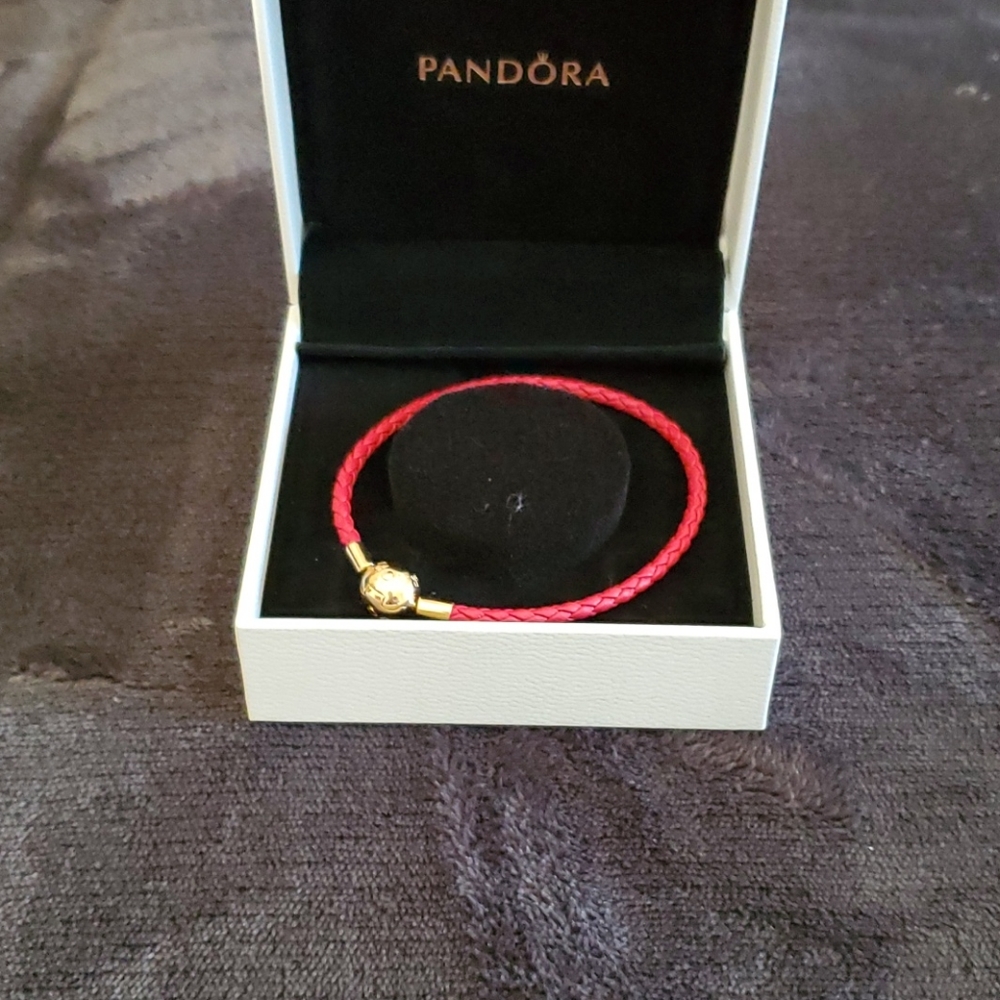 Pandora shine red leather bracelet